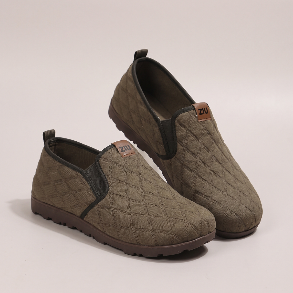 CECILIA CLASSIC COMFORT SHOES