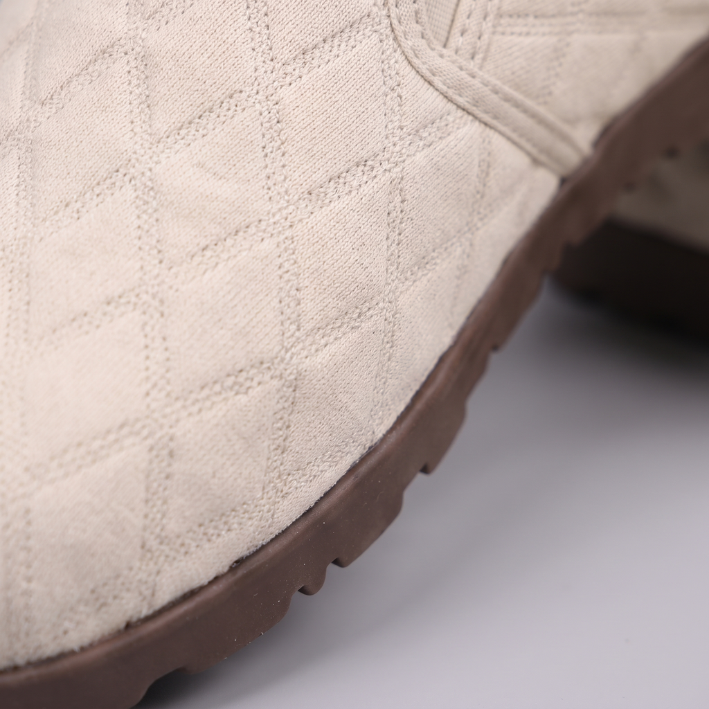 CECILIA CLASSIC COMFORT SHOES