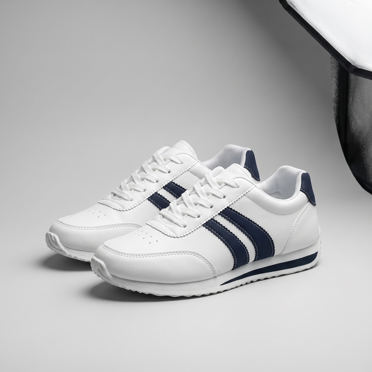 LIORA ORTHOPEDIC SNEAKERS