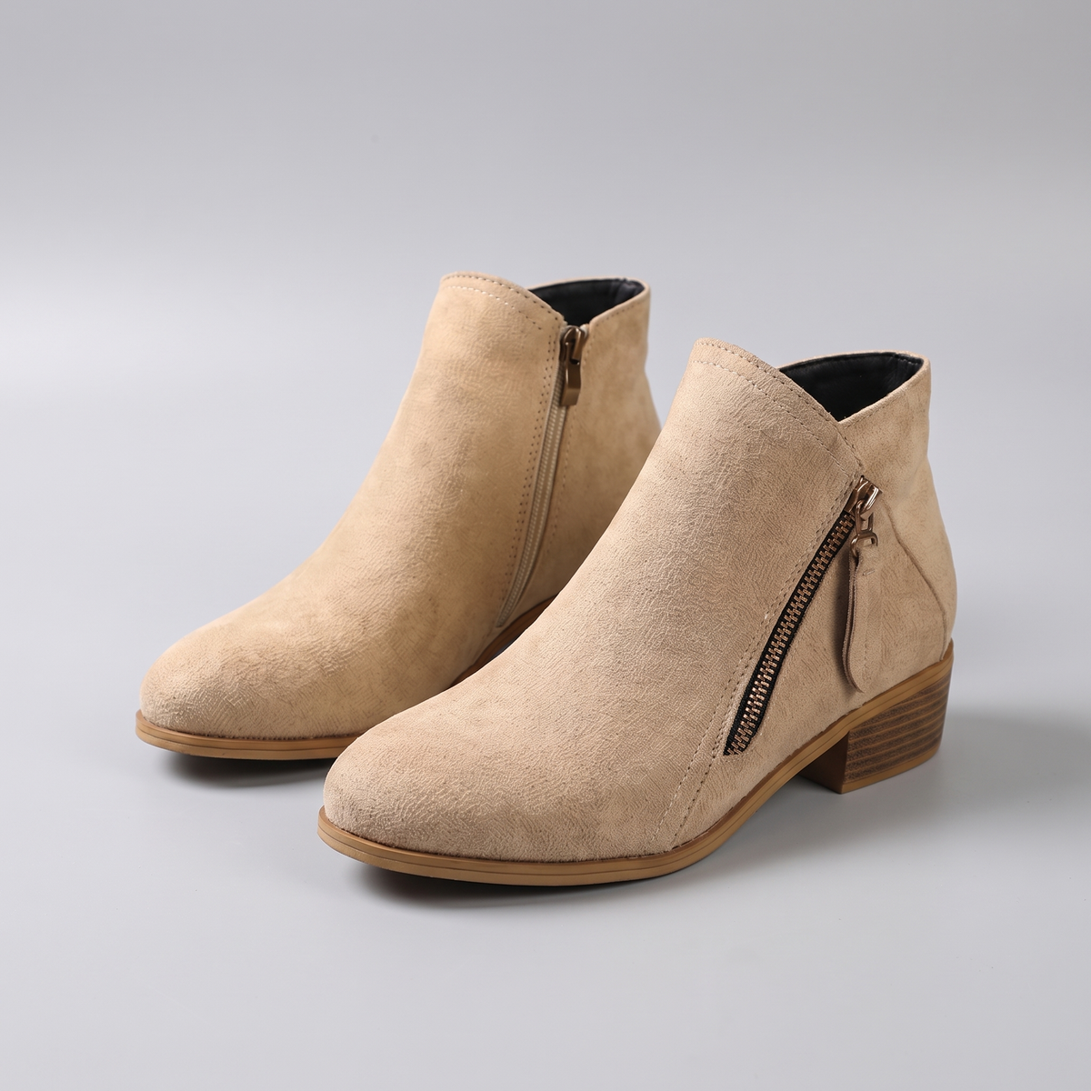 CALVERA EASY-WALK BOOTS