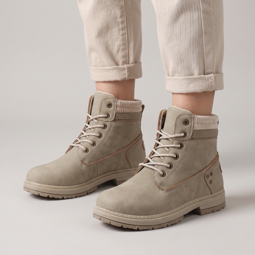 ELSIE CHUNKY SOLE WINTER BOOTS