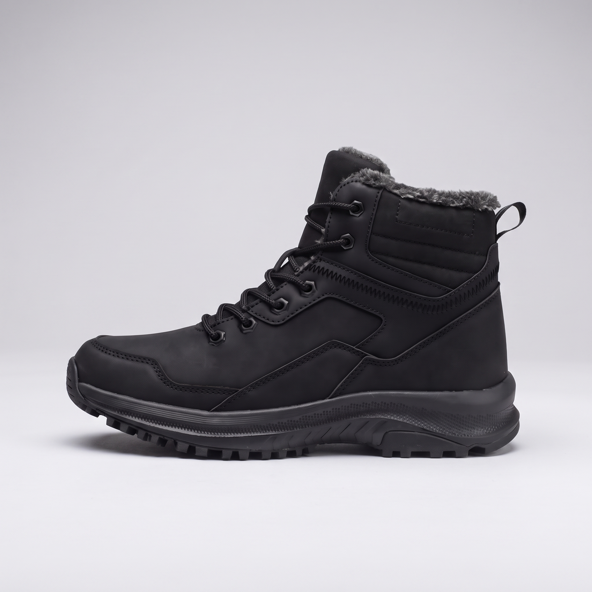 CLASSIC INSULATED HIKING BOOTS