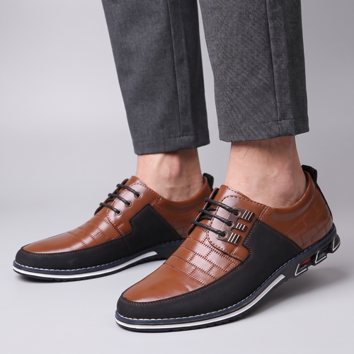 POLISHED EVERYDAY LEATHER SHOES