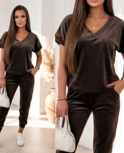 ELOWEN LOUNGE SET