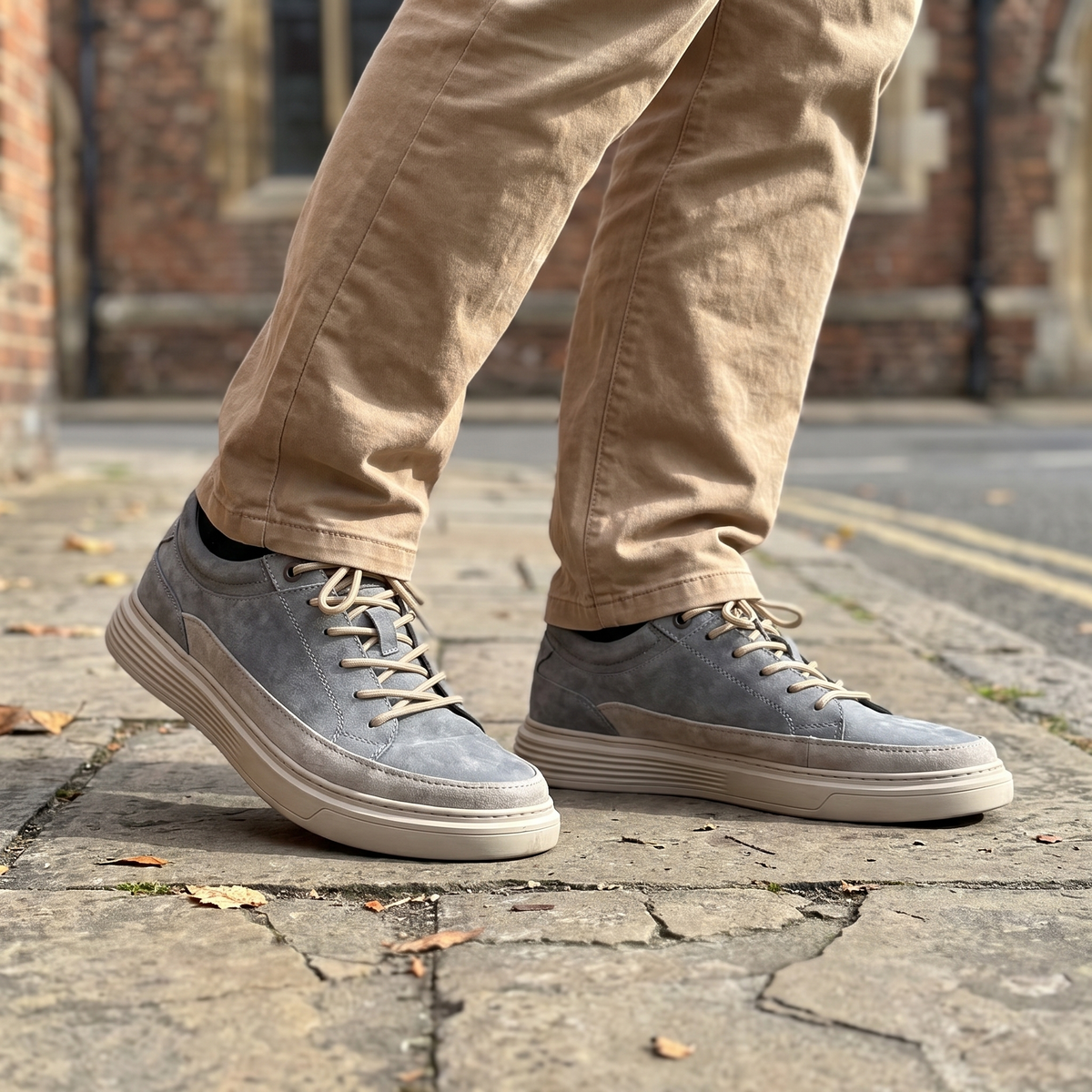 GLENMORE SOFT SUEDE TRAINERS