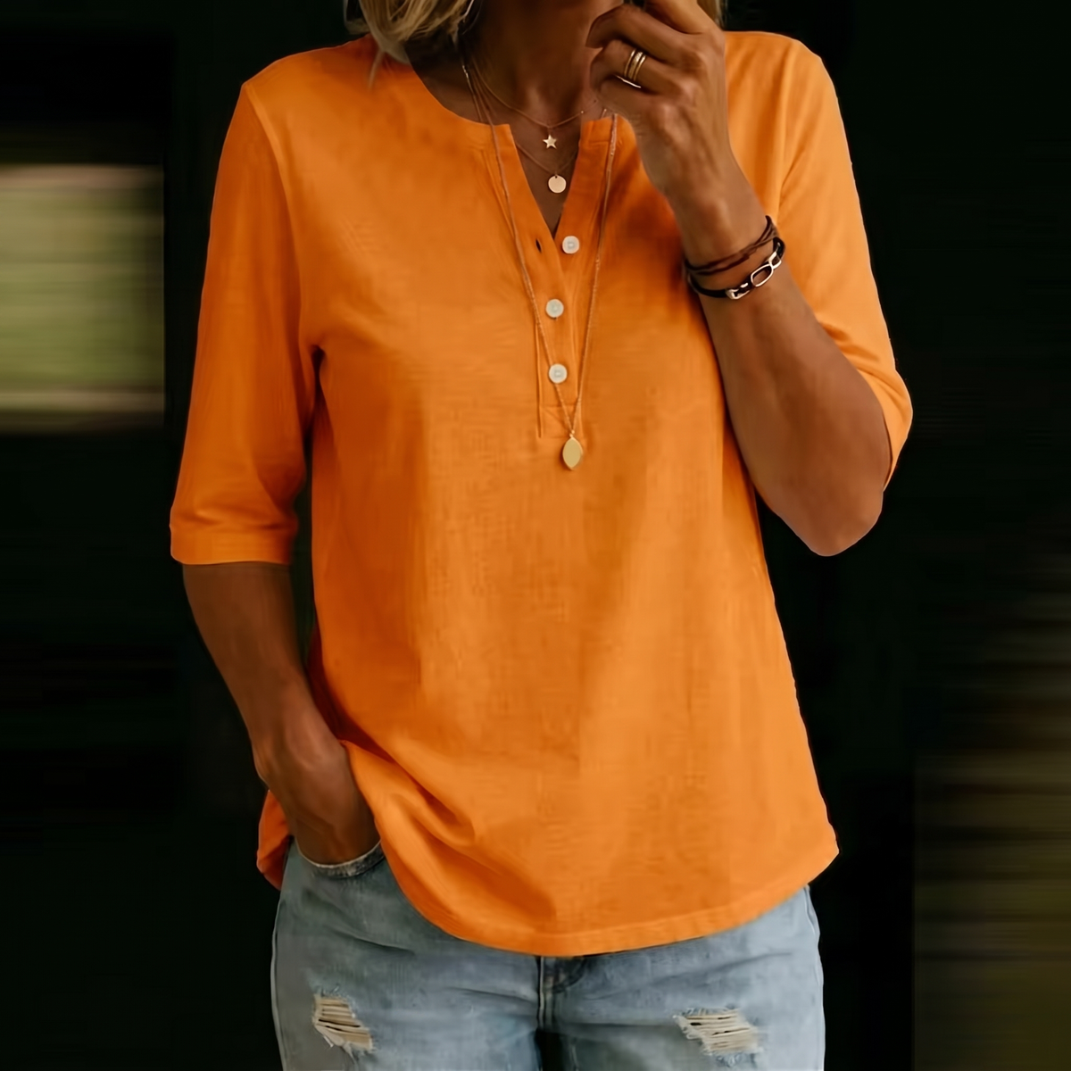 AVELINE CLASSIC O-NECK TOP