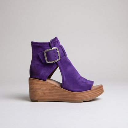 BELLWICK SUMMER WEDGE BOOTS