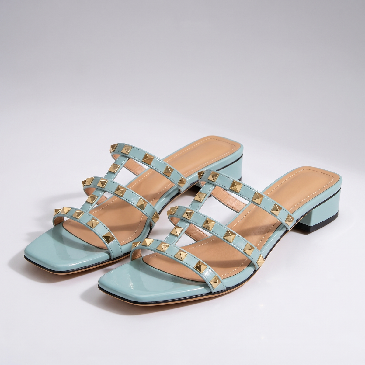 CARTER MODERN STUDDED SANDALS
