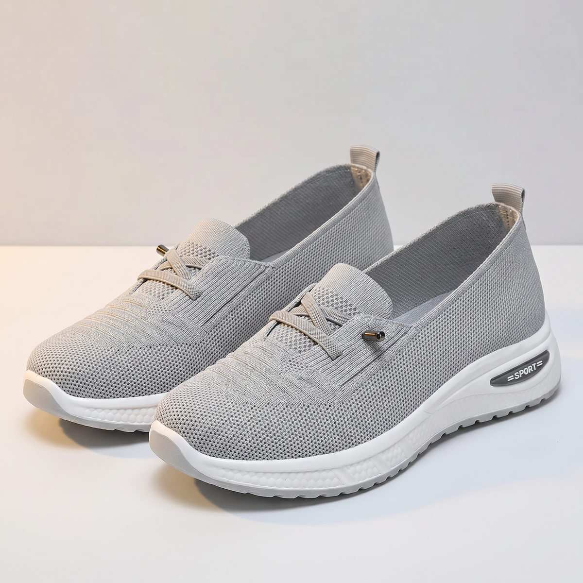 NELLIE WALKING TRAINERS